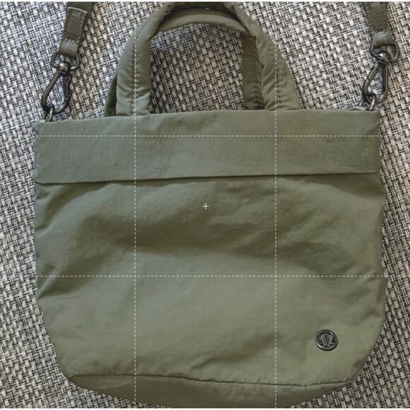 LULULEMON NWOT On My Level Micro 5L AdjustRemove Shoulder Strap Bag Medium Olive - Picture 1 of 8